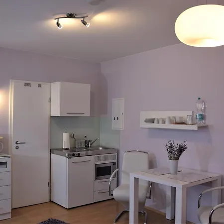 施拉芬魏玛公寓